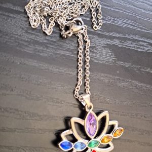 34x22mm berlock/halsband lotusblomma